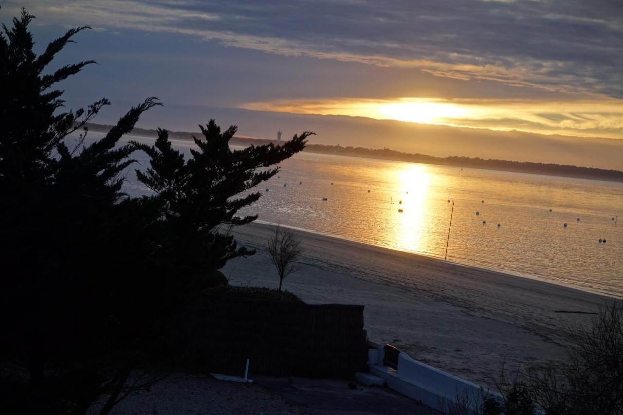 Appartement Arcachon Perreire Premiere Ligne Les Pieds Dans L Eau Vue Magnifique Sur Le Bassin 외부 사진